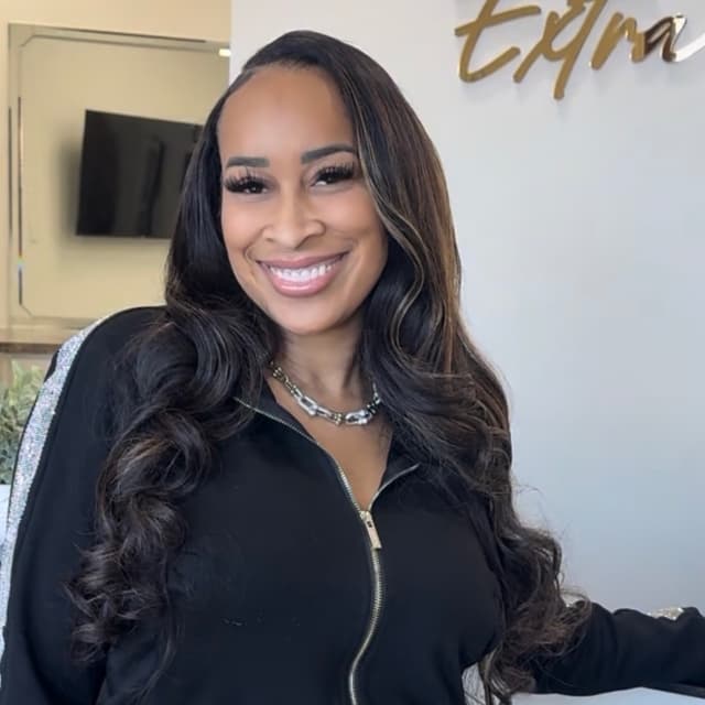Sewin with leave out package at Extraordinaire Hair Bar LLC in Desoto, TX